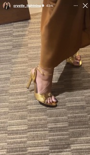 Crystle Lightning feet photo 1