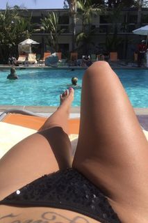 Crystle Lightning feet photo 9