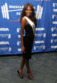 Crystle Stewart feet photo 8