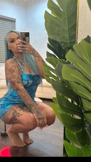 Cuban Doll feet photo 10