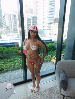Cuban Doll feet photo 20
