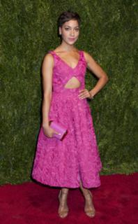 Cush Jumbo feet photo 10