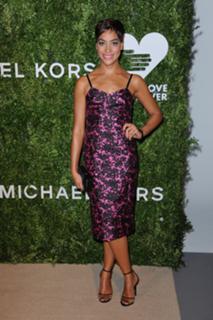 Cush Jumbo feet photo 5