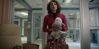Cush Jumbo feet photo 17