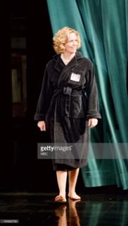Cybill Shepherd feet photo thumbnail