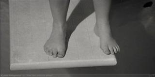 Cybill Shepherd feet photo thumbnail