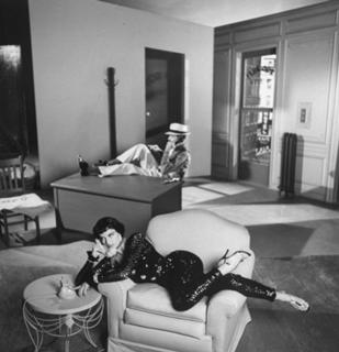 Cyd Charisse feet photo 14