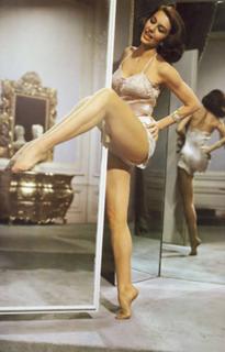 Cyd Charisse feet photo 4