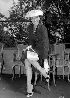 Cyd Charisse feet photo 14