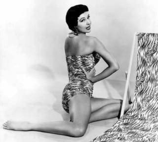 Cyd Charisse feet photo 10