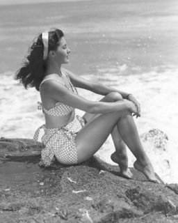 Cyd Charisse feet photo 12
