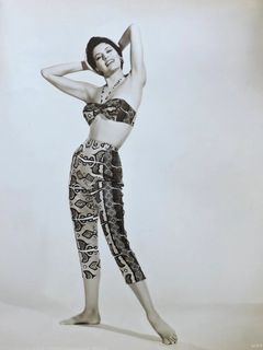 Cyd Charisse feet photo 11
