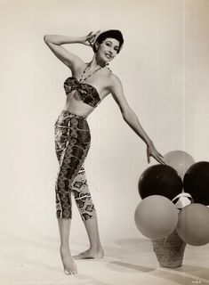 Cyd Charisse feet photo 10
