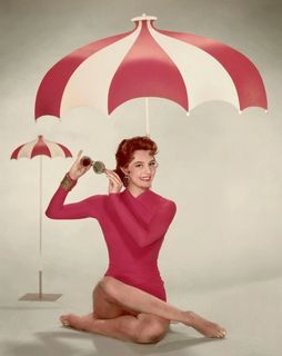 Cyd Charisse feet photo 7