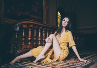 Cyndal McKay feet photo thumbnail