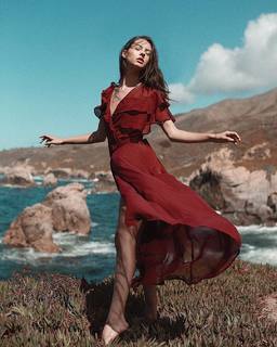 Cyndal McKay feet photo thumbnail