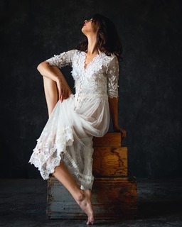 Cyndal McKay feet photo thumbnail