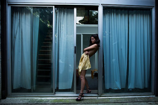 Cyndal McKay feet photo thumbnail