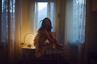 Cyndal McKay feet photo thumbnail