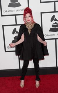Cyndi Lauper feet photo thumbnail