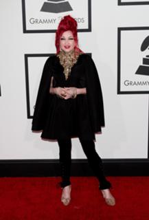 Cyndi Lauper feet photo thumbnail
