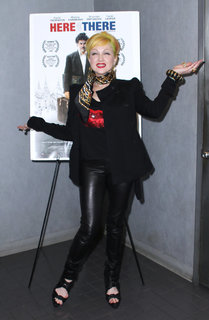 Cyndi Lauper feet photo thumbnail