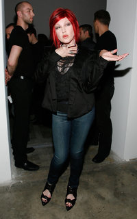 Cyndi Lauper feet photo thumbnail