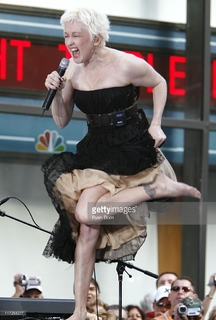 Cyndi Lauper feet photo thumbnail