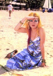 Cyndi Lauper feet photo thumbnail