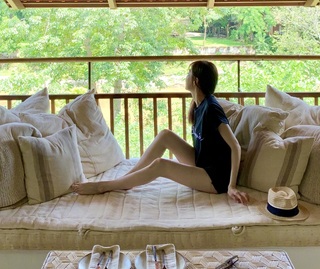 Cyndi Wang feet photo 8