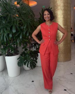 Cynthia Addai-Robinson feet photo 7