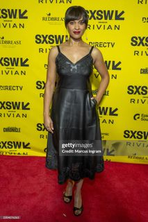 Cynthia Addai-Robinson feet photo 3
