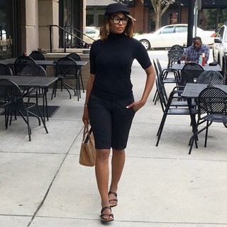 Cynthia Bailey feet photo 1
