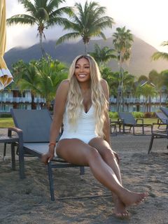 Cynthia Bailey feet photo 3