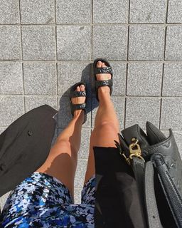 Cynthia Bouzignac feet photo 6
