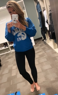 Cynthia Frelund feet photo thumbnail