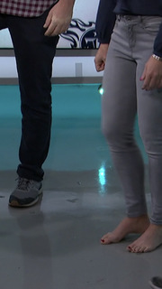 Cynthia Frelund feet photo thumbnail