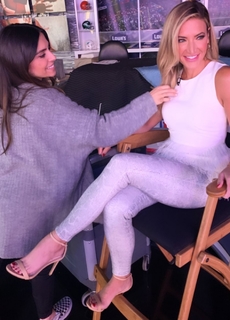 Cynthia Frelund feet photo thumbnail