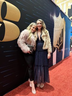 Cynthia Frelund feet photo thumbnail