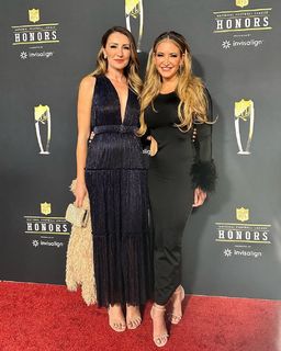 Cynthia Frelund feet photo thumbnail