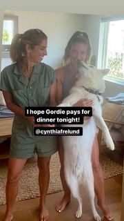 Cynthia Frelund feet photo thumbnail