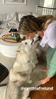 Cynthia Frelund feet photo thumbnail