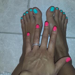 Cynthia Kaye McWilliams feet photo 4