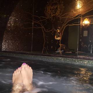 Cynthia Kaye McWilliams feet photo 12