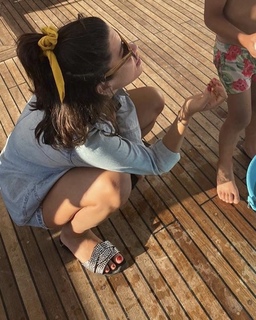 Cynthia Khalifeh feet photo 4