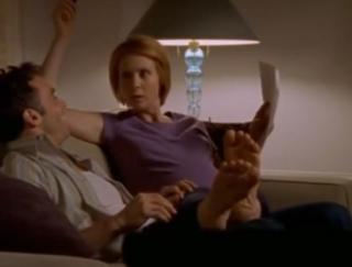 Cynthia Nixon feet photo thumbnail