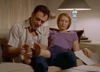 Cynthia Nixon feet photo thumbnail