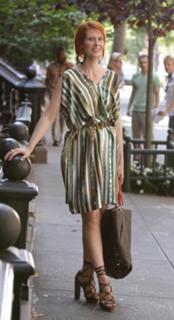 Cynthia Nixon feet photo thumbnail