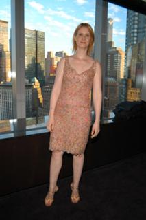 Cynthia Nixon feet photo thumbnail