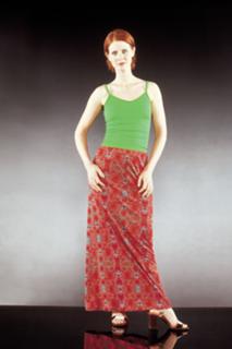 Cynthia Nixon feet photo thumbnail